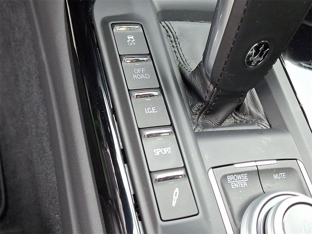 2023 Maserati Levante Modena