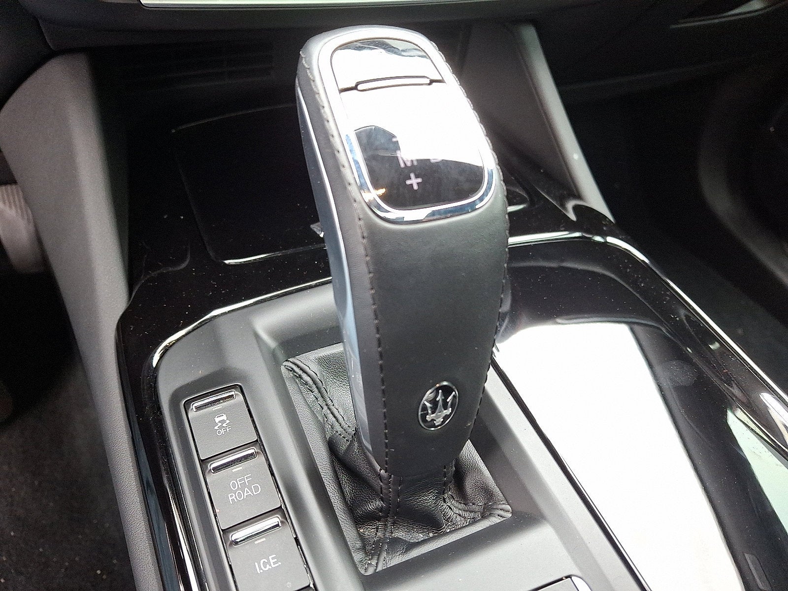 2024 Maserati Levante Modena