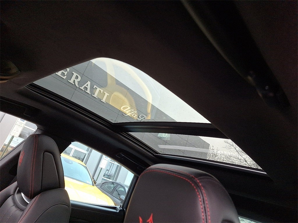 2024 Maserati Levante Modena