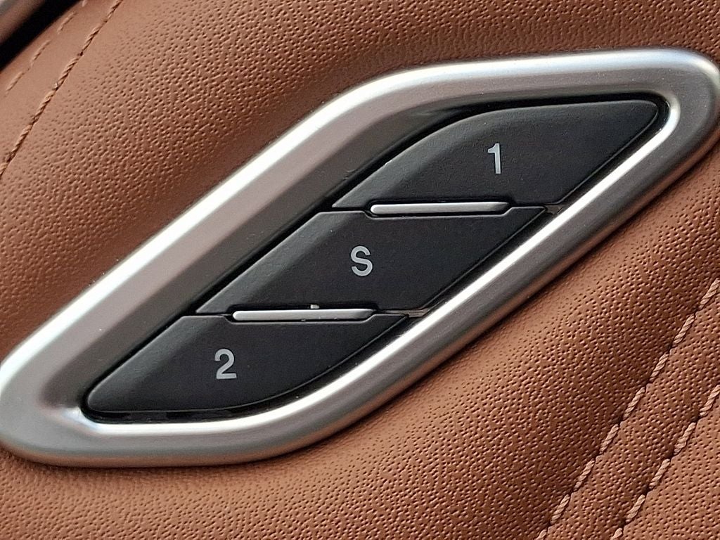 2023 Maserati Levante F Tributo