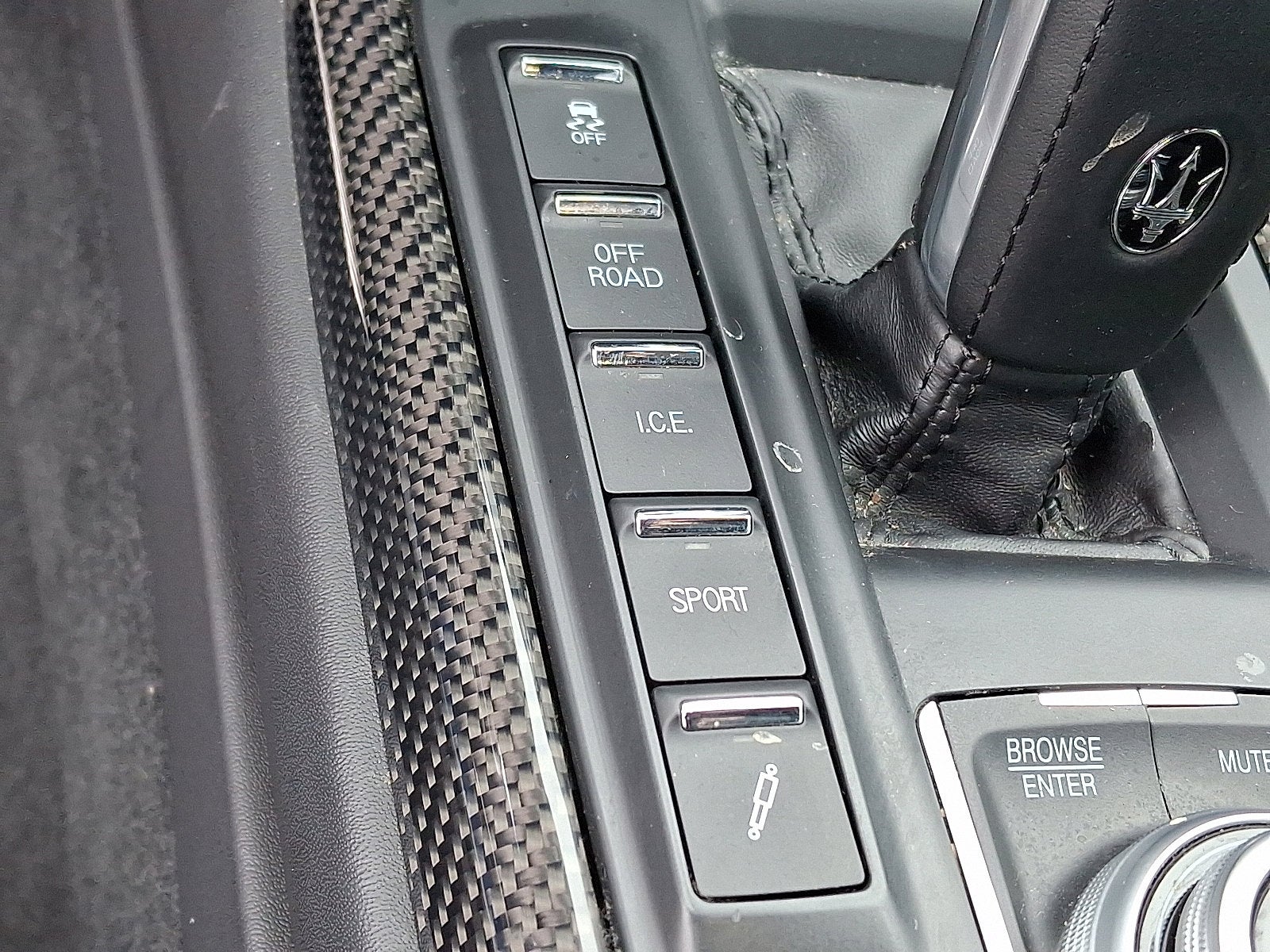 2022 Maserati Levante Tributo