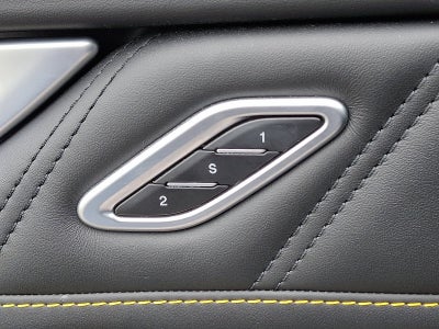 2022 Maserati Levante Tributo