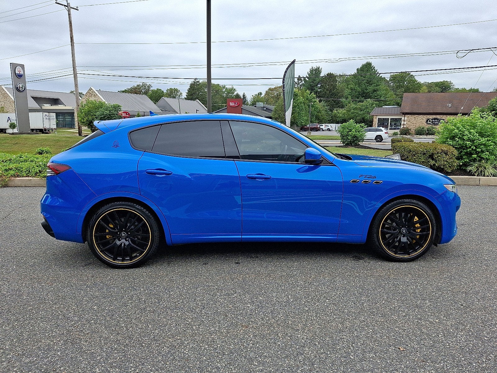 2022 Maserati Levante Tributo