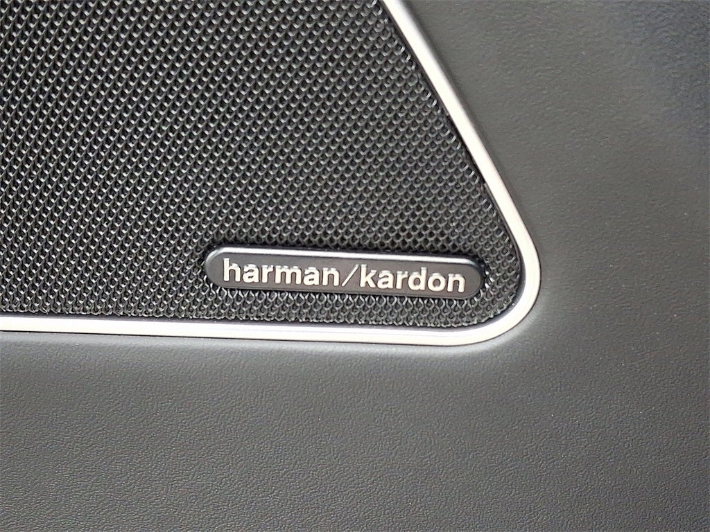 2022 Maserati Levante Tributo