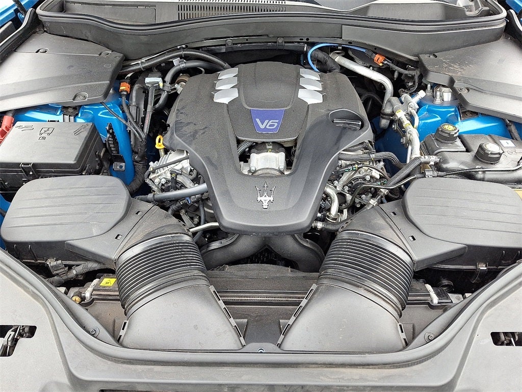 2022 Maserati Levante Tributo