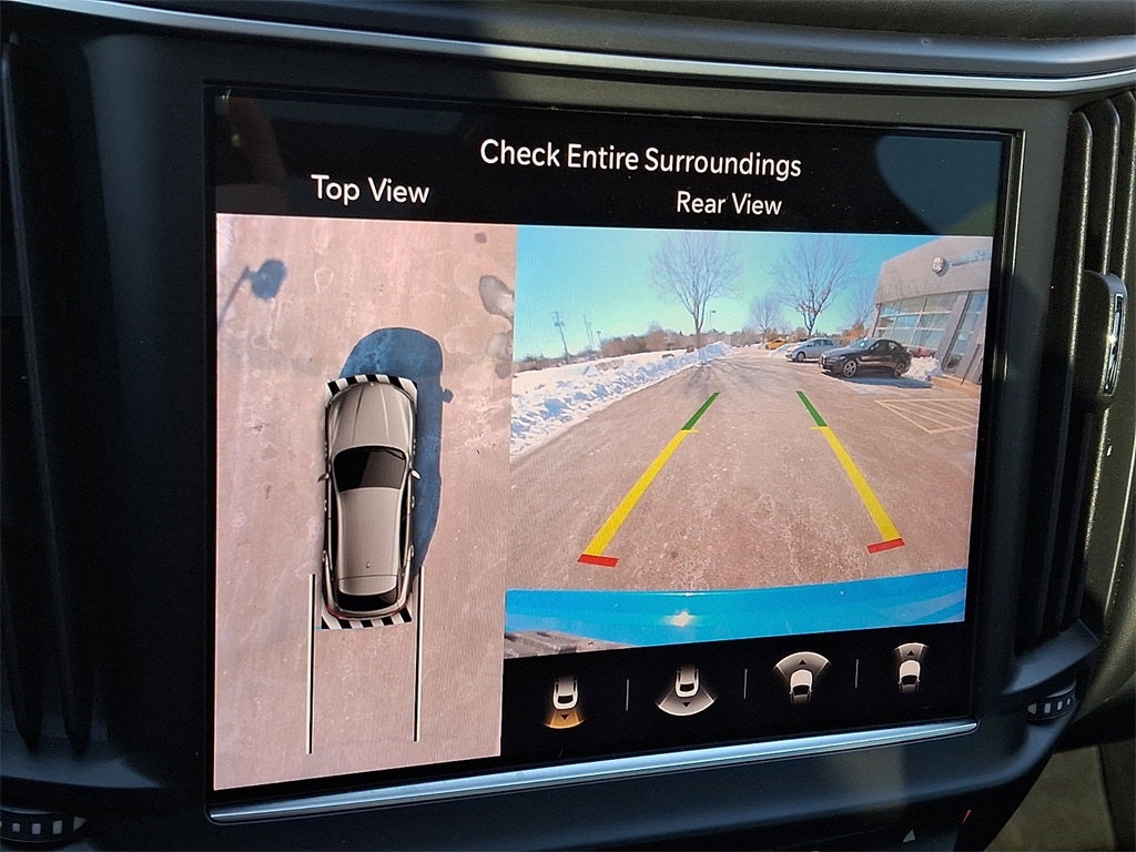 2022 Maserati Levante Tributo