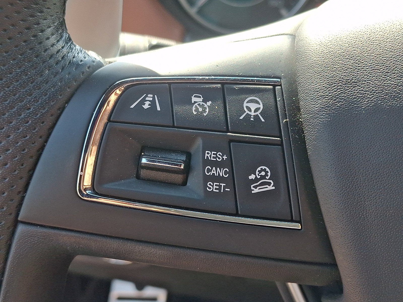 2023 Maserati Levante 