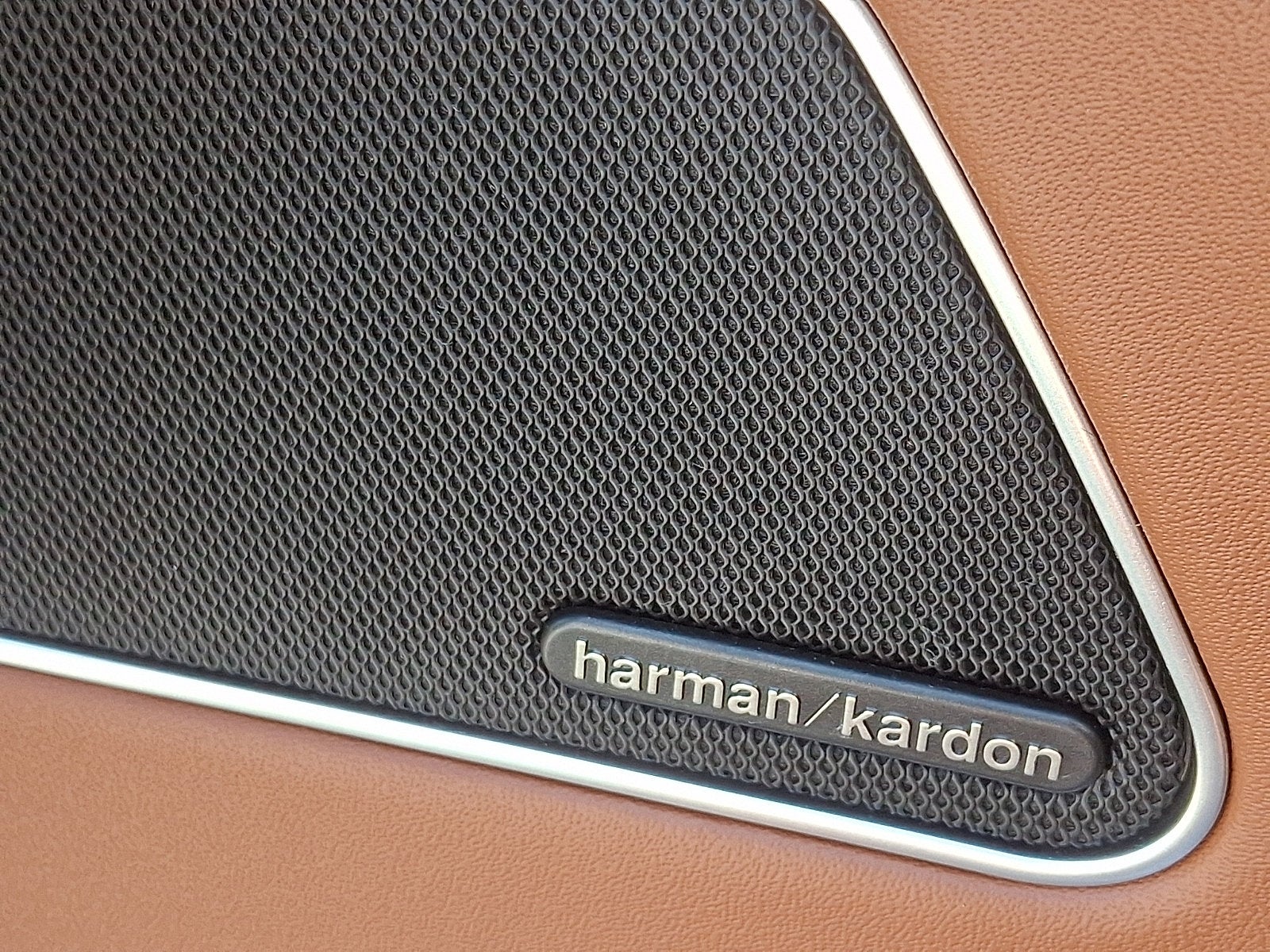 2023 Maserati Levante 