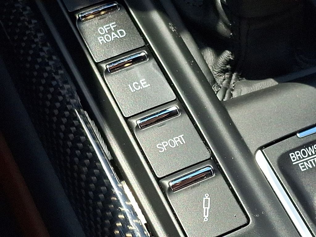 2023 Maserati Levante 