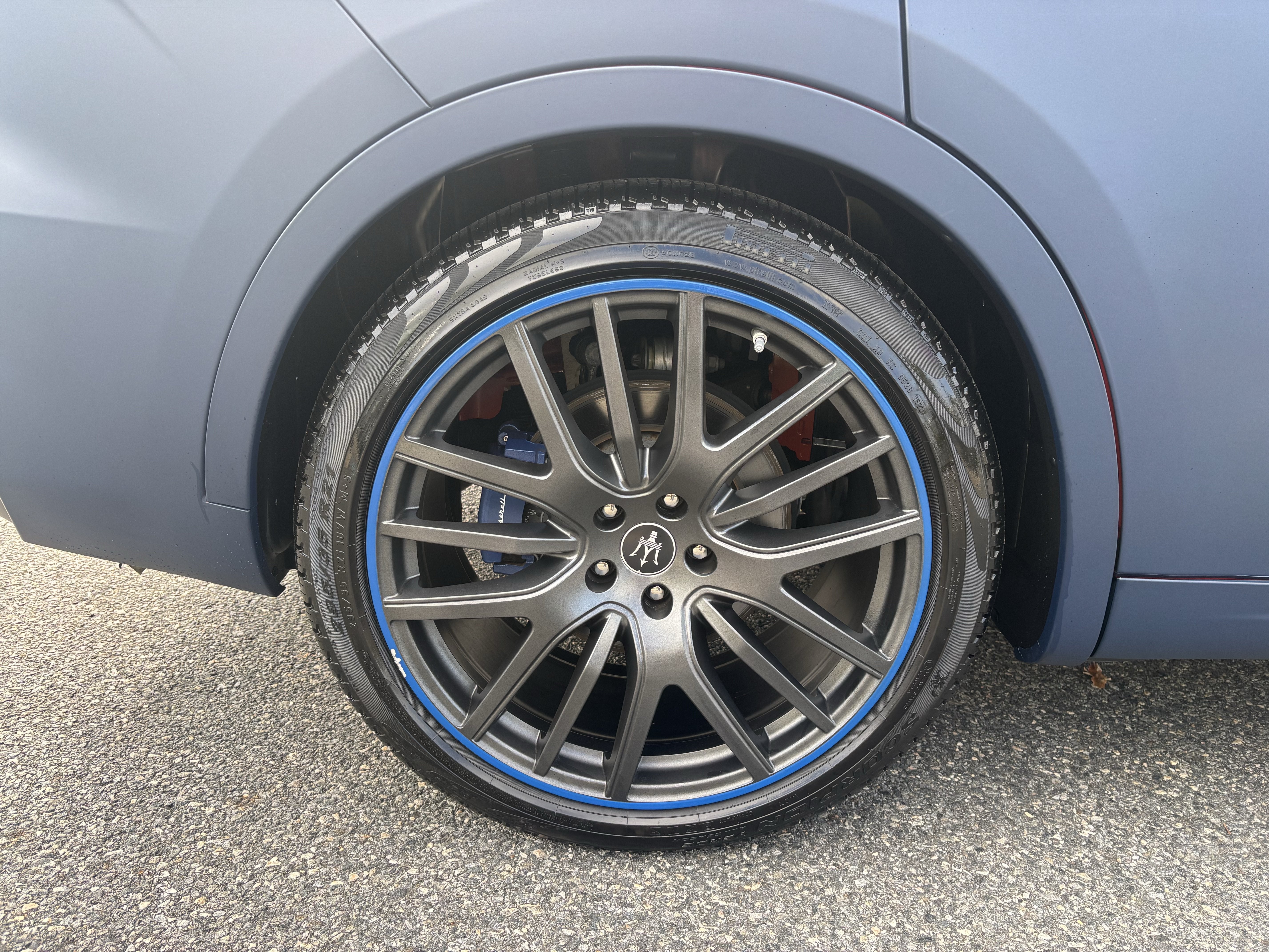 2023 Maserati Levante TRIBUTO