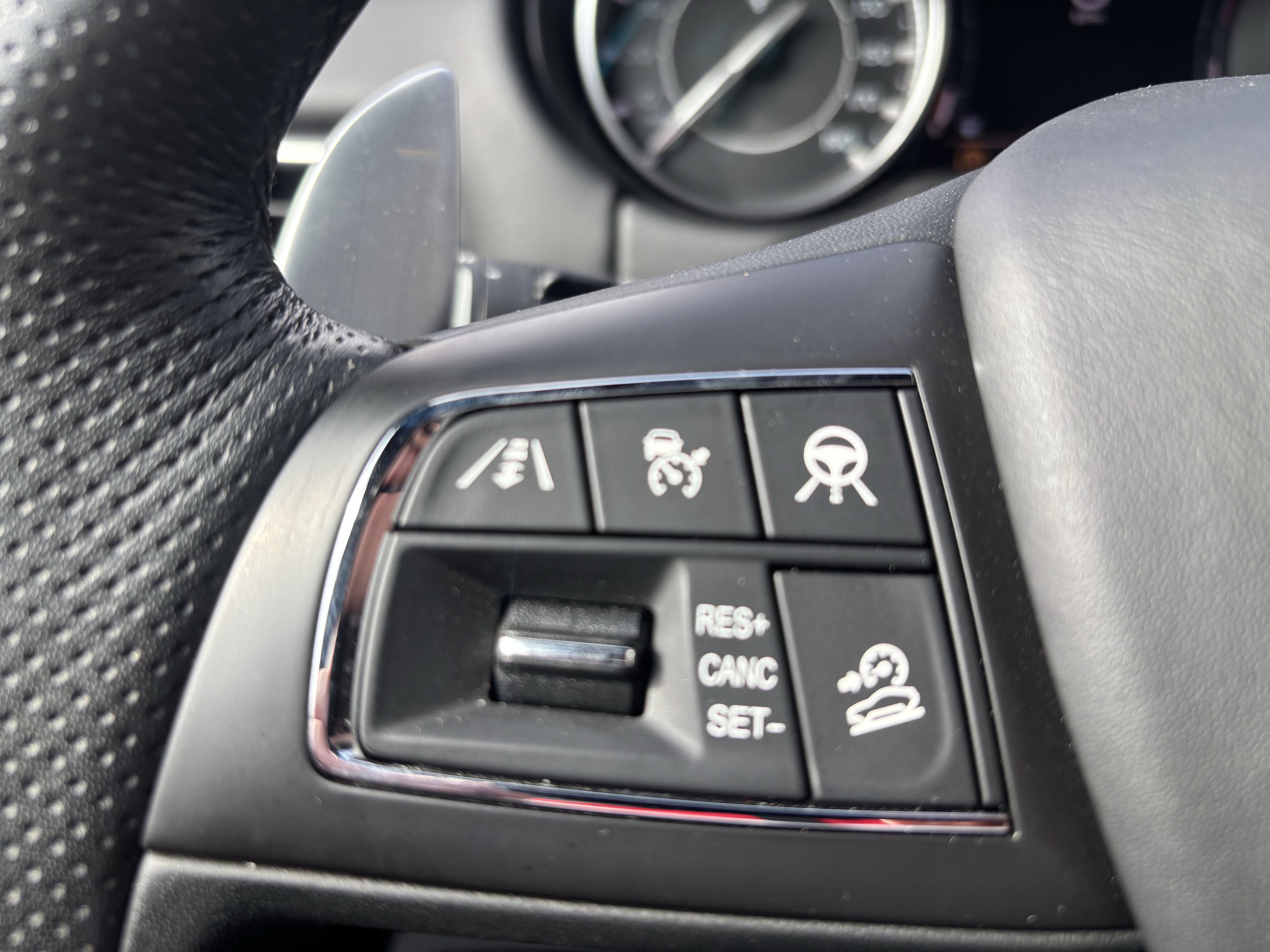 2023 Maserati Levante TRIBUTO