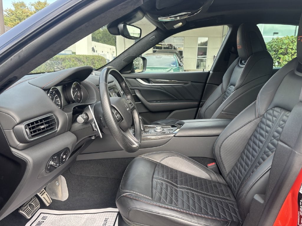 2023 Maserati Levante TRIBUTO