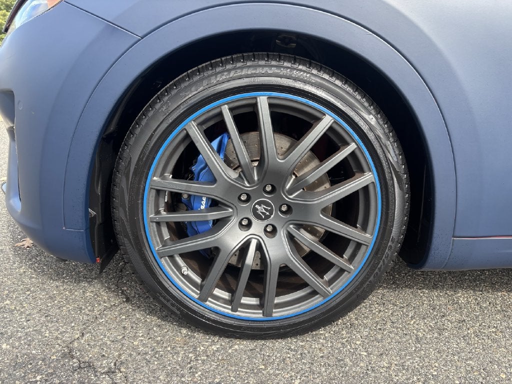 2023 Maserati Levante TRIBUTO