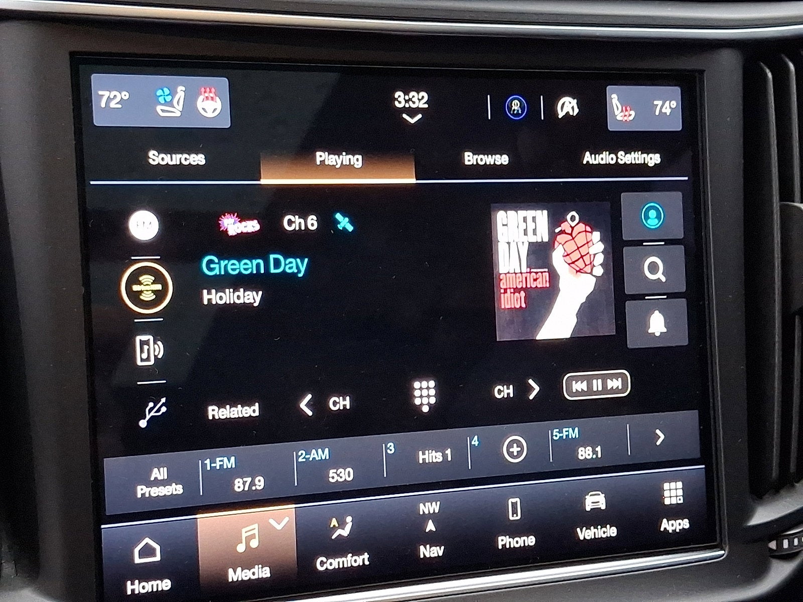 2023 Maserati Levante 