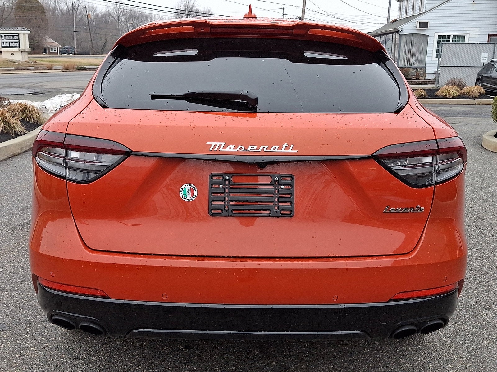 2023 Maserati Levante 