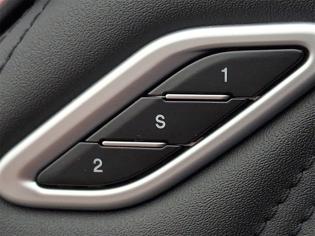 2023 Maserati Levante 