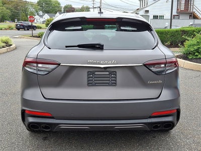 2022 Maserati Levante Modena S