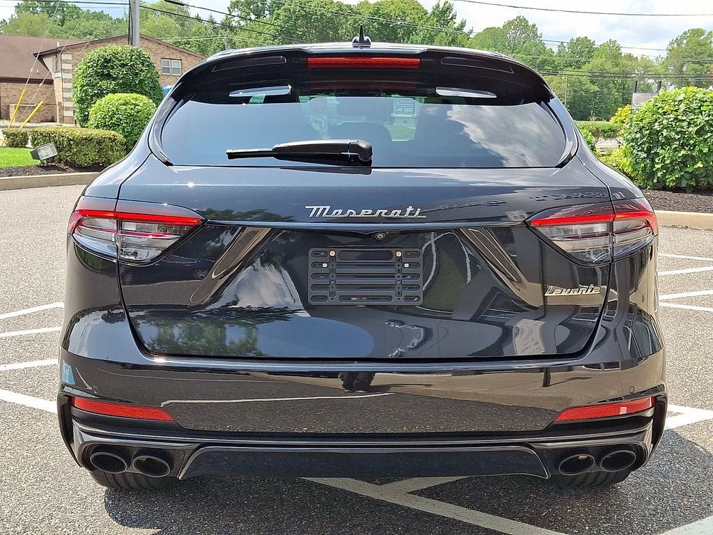 2024 Maserati Levante Trofeo