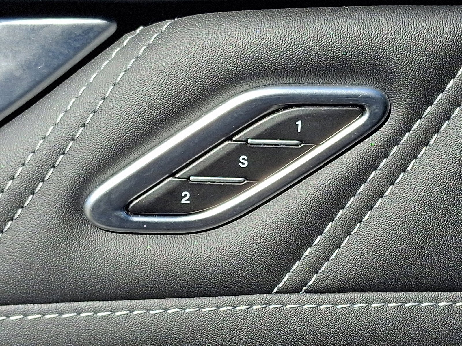 2023 Maserati Levante Modena