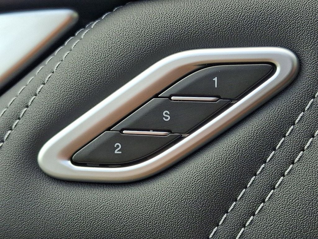 2023 Maserati Levante Trofeo