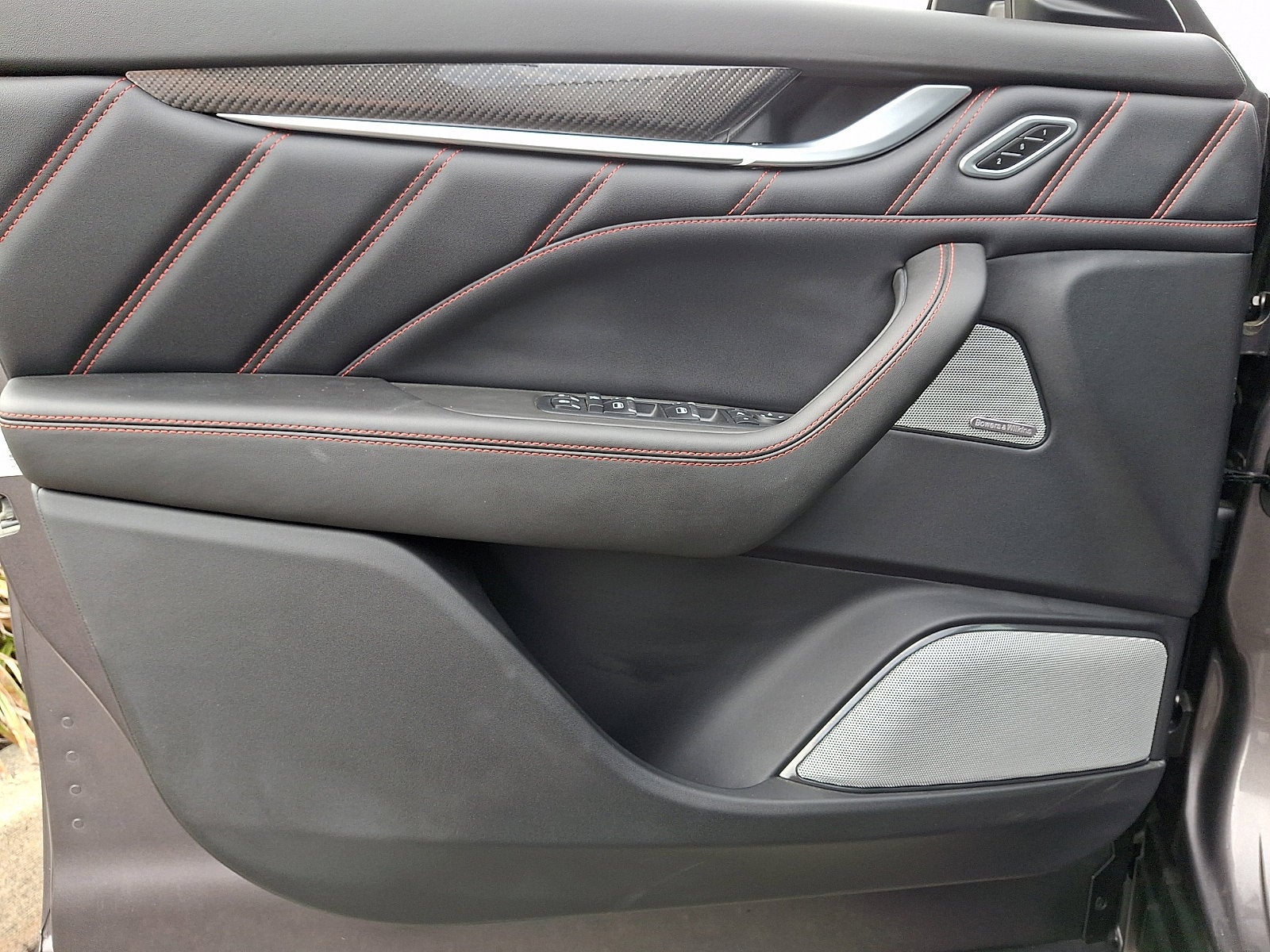 2023 Maserati Levante Trofeo