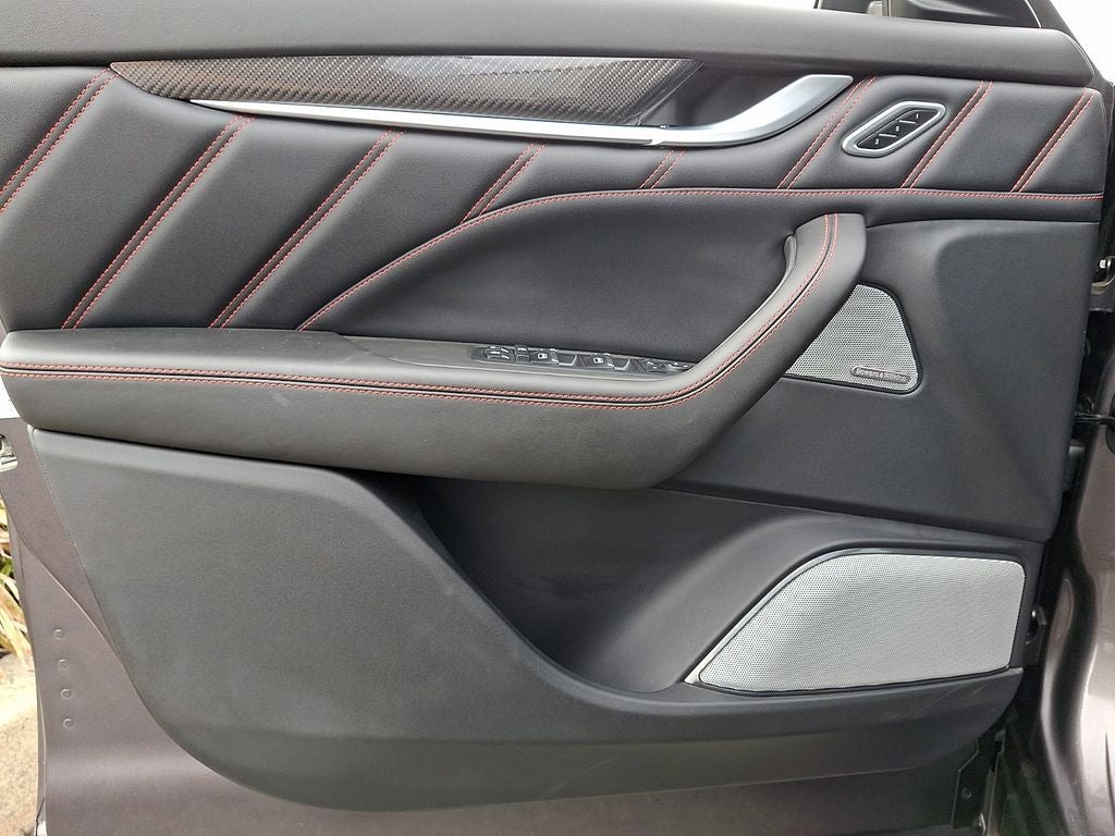 2023 Maserati Levante Trofeo