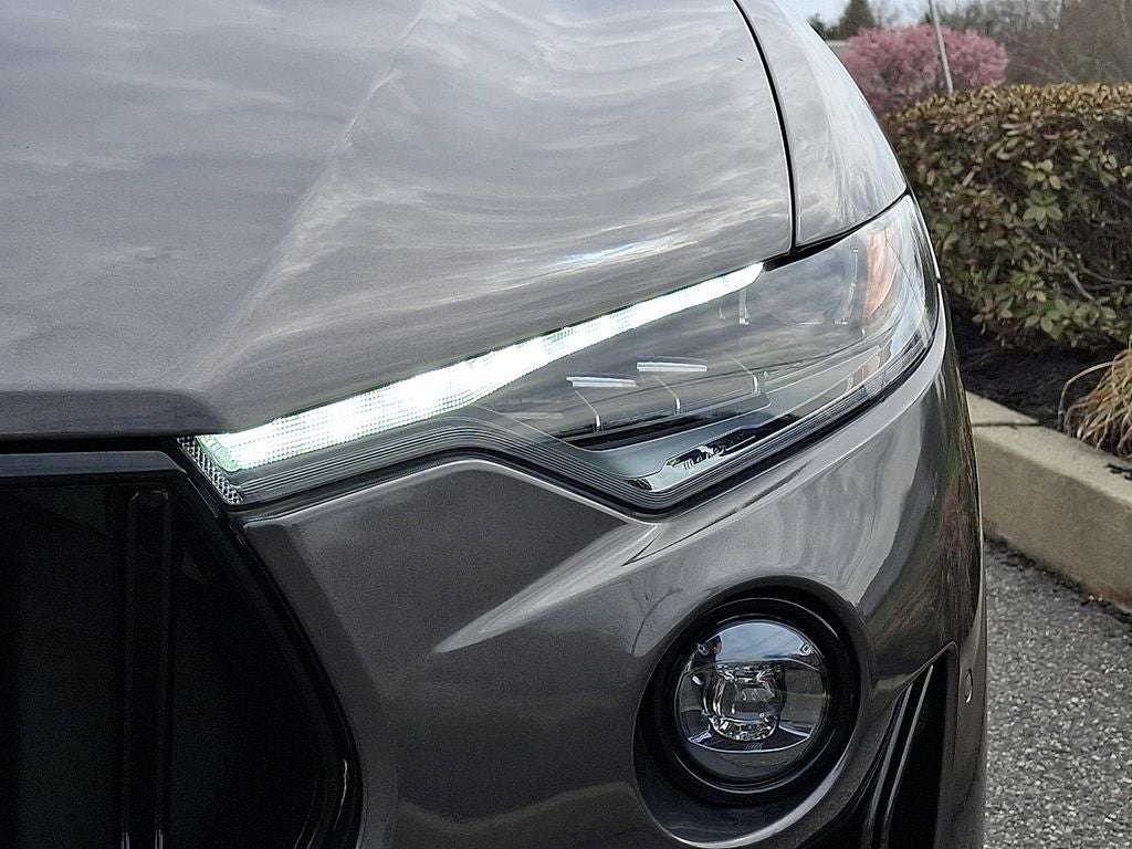 2023 Maserati Levante Trofeo