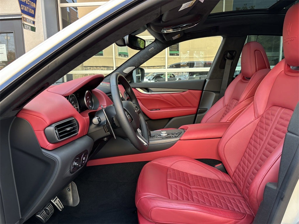 2023 Maserati Levante Trofeo