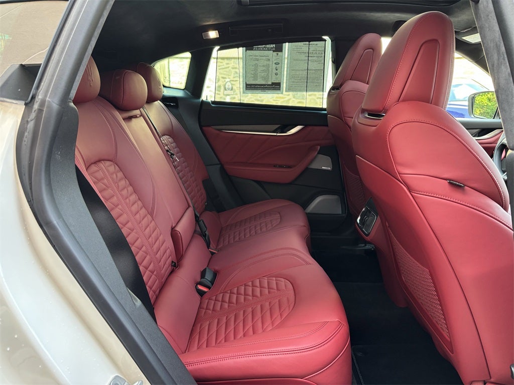 2023 Maserati Levante Trofeo