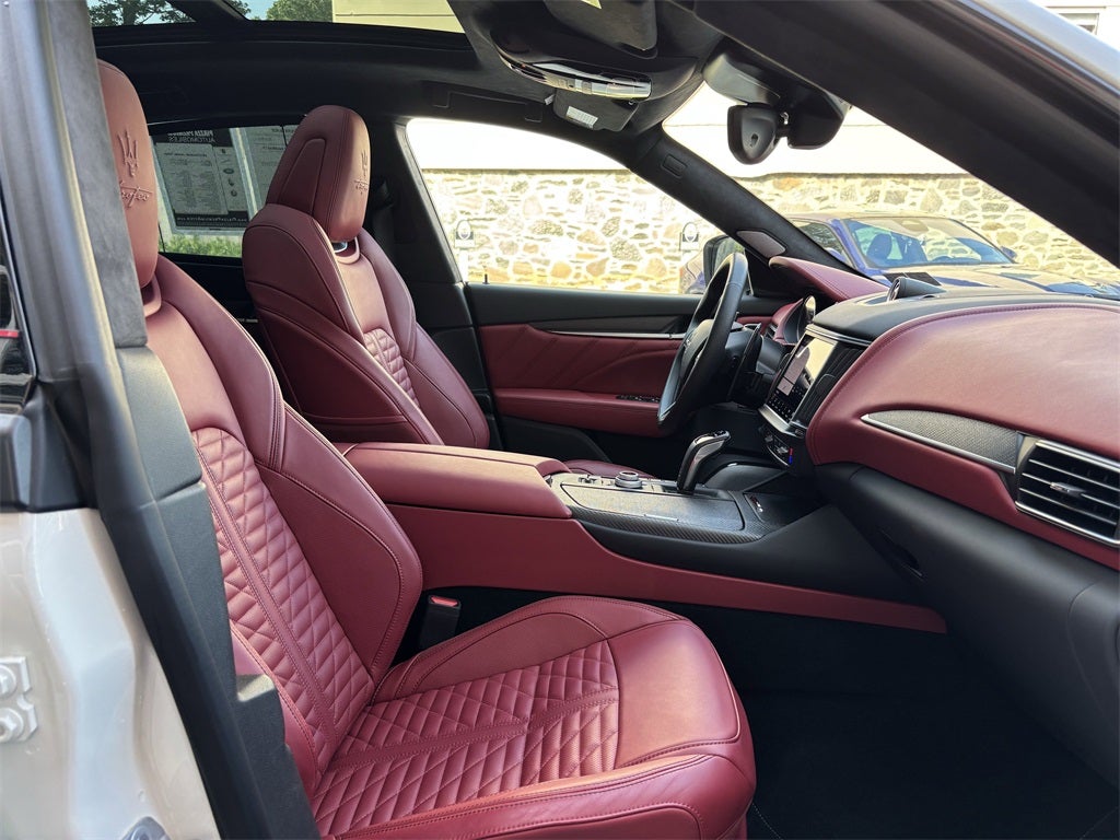 2023 Maserati Levante Trofeo