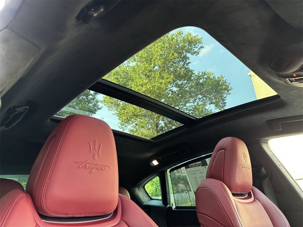 2023 Maserati Levante Trofeo