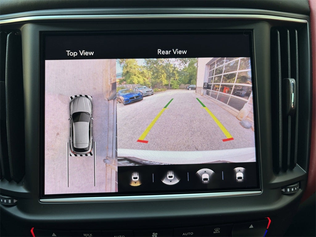 2023 Maserati Levante Trofeo