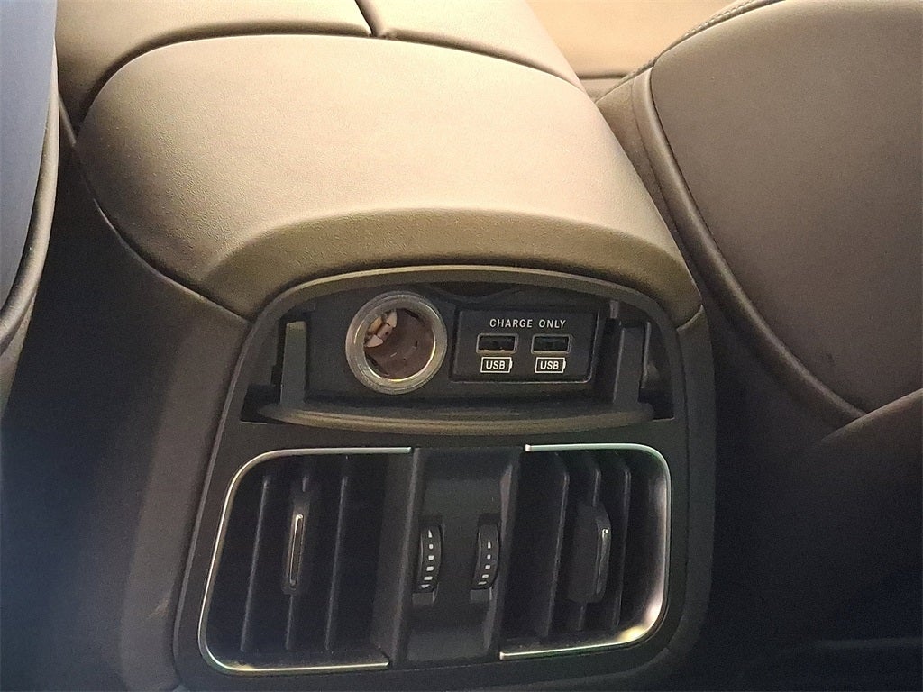 2023 Maserati Levante Trofeo