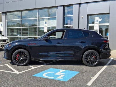 2023 Maserati Levante Trofeo