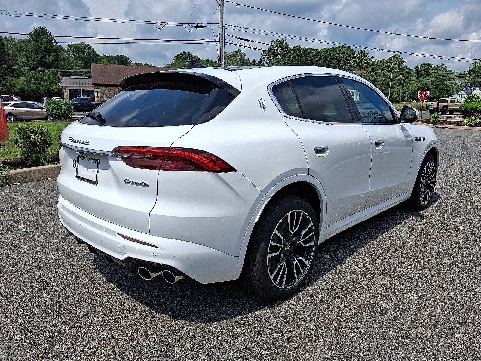2025 Maserati Grecale Base