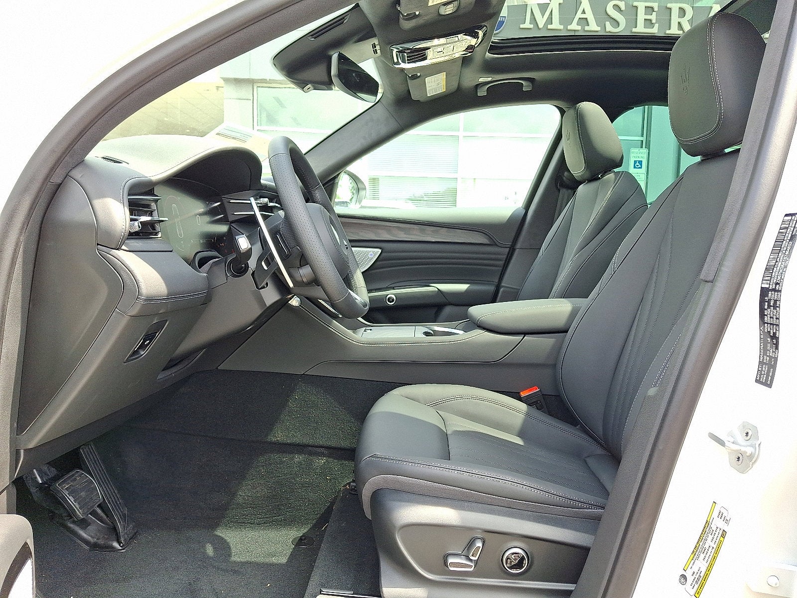 2025 Maserati Grecale Base