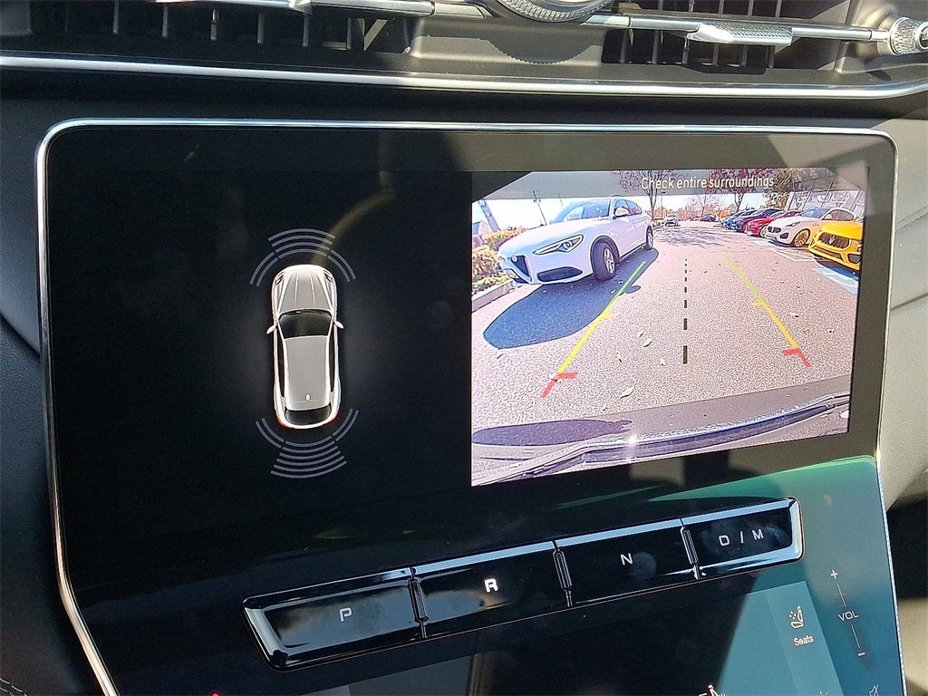 2025 Maserati Grecale Base