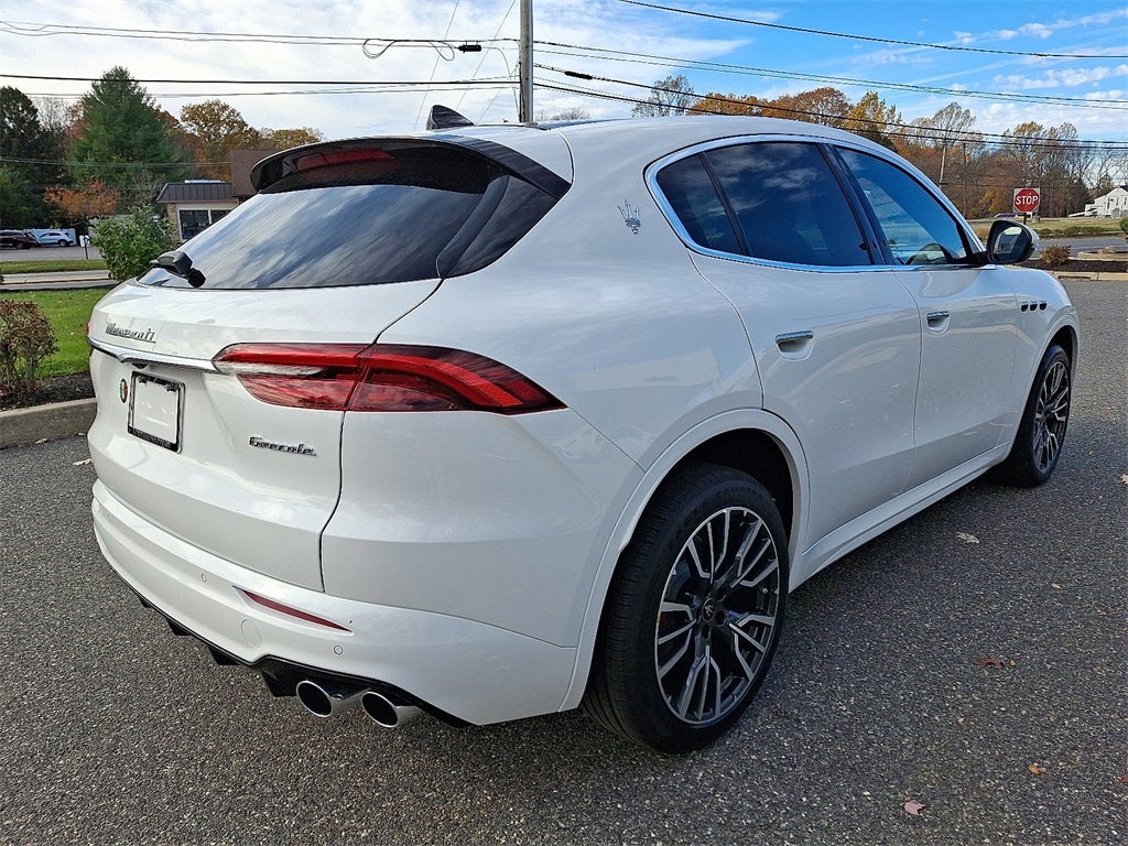 2025 Maserati Grecale MODENA