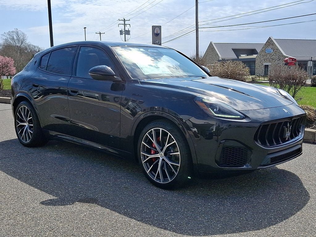 2026 Maserati Grecale Modena