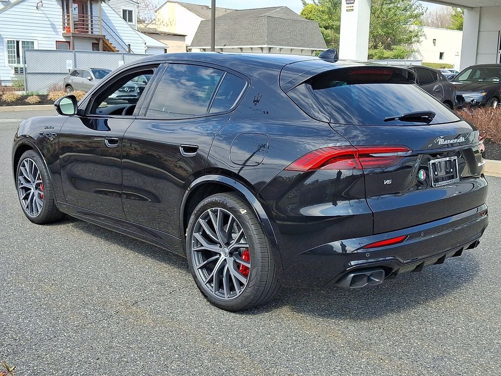 2026 Maserati Grecale Modena