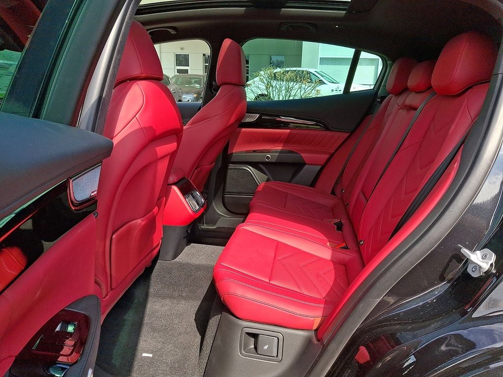 2026 Maserati Grecale Modena