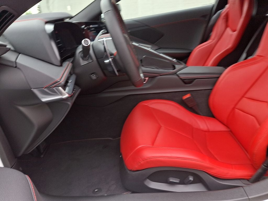 2025 Chevrolet Corvette E-Ray 1LZ