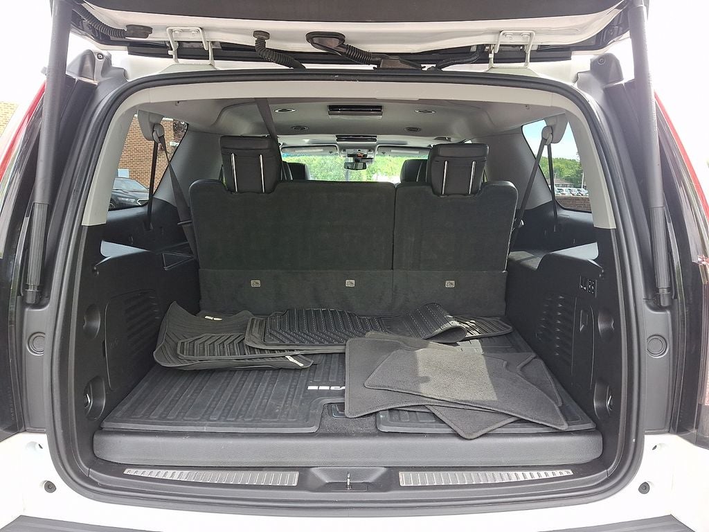 2018 Cadillac Escalade ESV Luxury