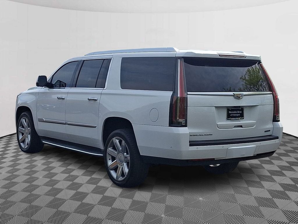 2018 Cadillac Escalade ESV Luxury
