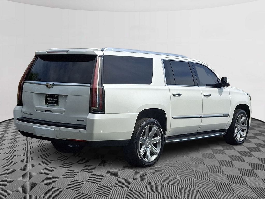 2018 Cadillac Escalade ESV Luxury