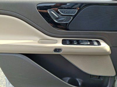 2022 Lincoln Aviator Standard