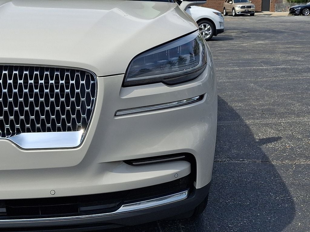 2022 Lincoln Aviator Standard