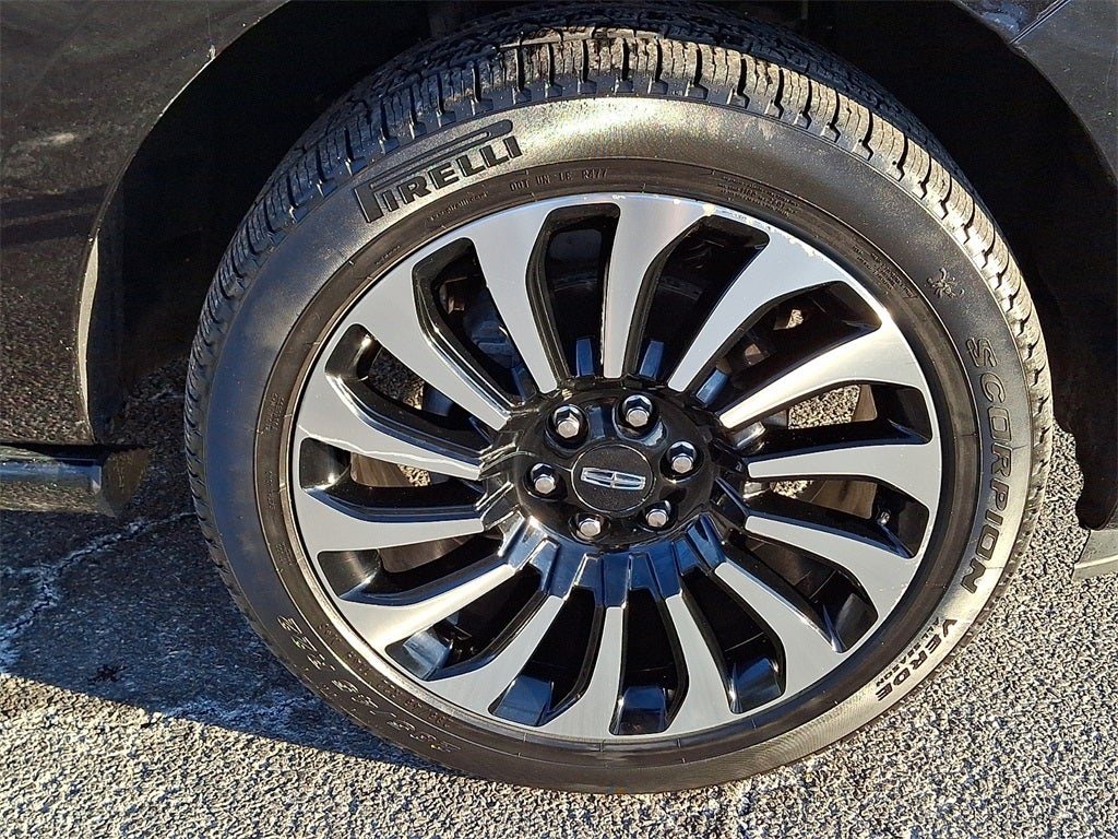 2023 Lincoln Navigator L L Black Label