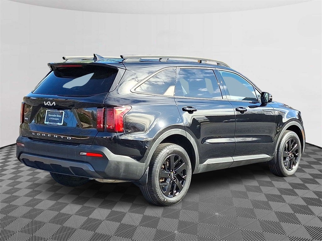 2022 Kia Sorento S