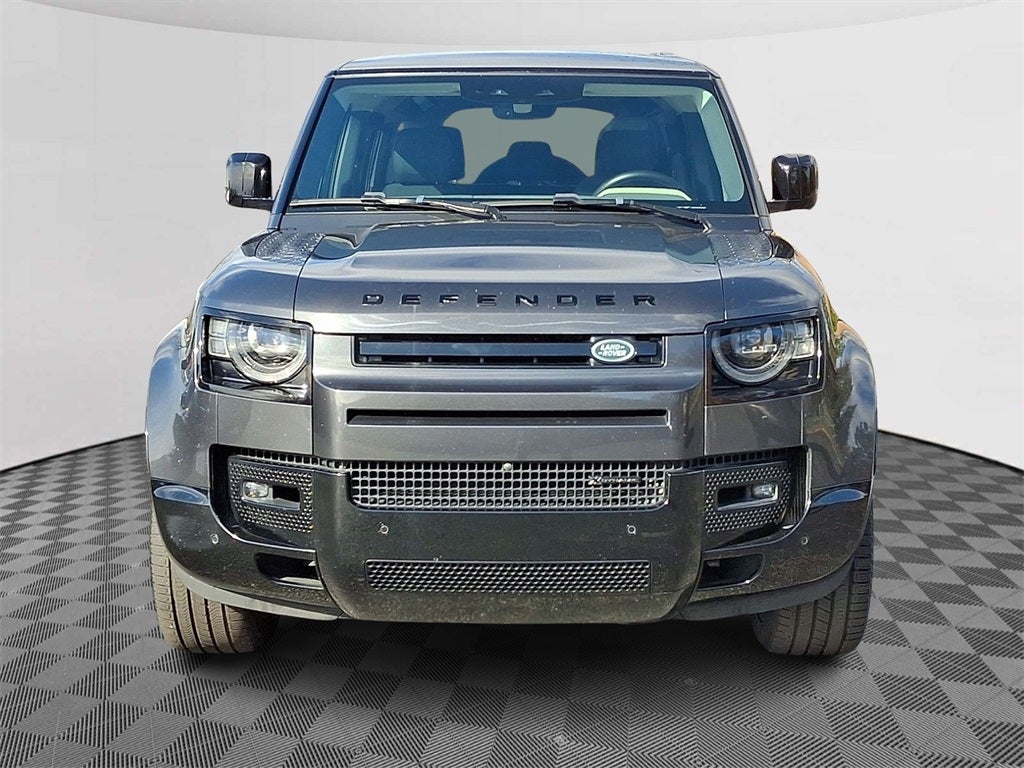 2023 Land Rover Defender 110 X-Dynamic SE